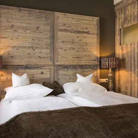 מלון Alpenhotel Stefanie