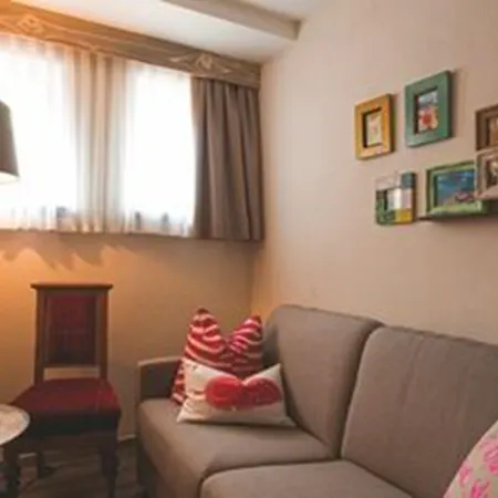 فندق Alpenhotel Stefanie