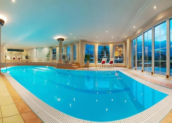 Alpenhotel Stefanie 4* Hippach