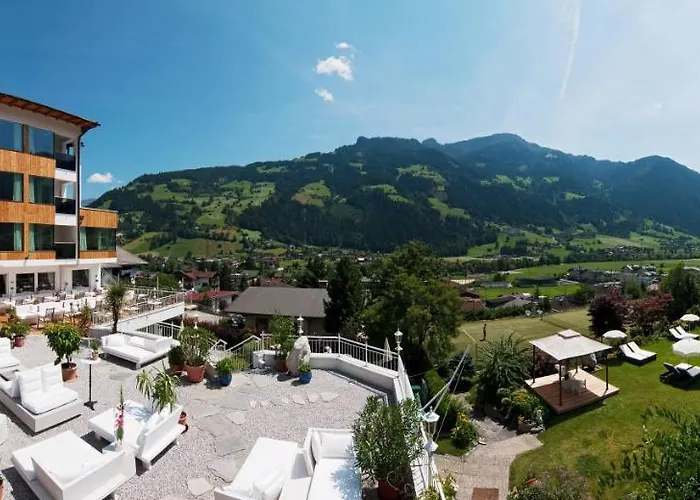 Alpenhotel Stefanie 4* Hippach