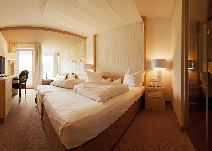 Alpenhotel Stefanie Hotel