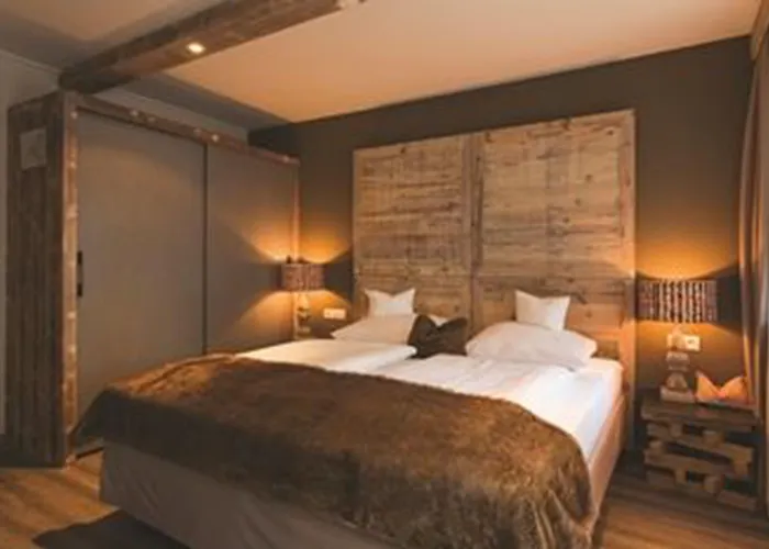 Alpenhotel Stefanie 4*