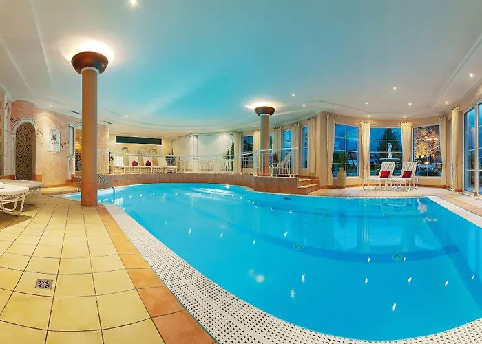 Alpenhotel Stefanie 4* היפאך