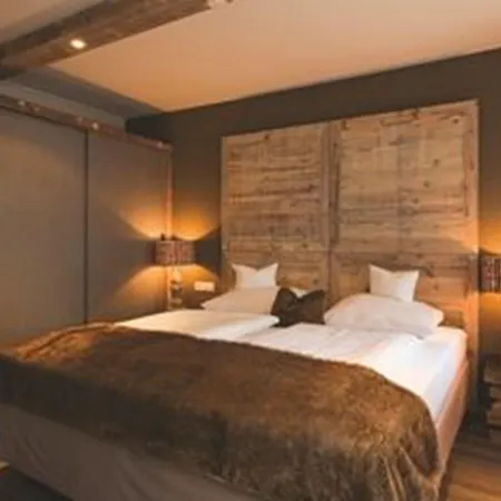 Alpenhotel Stefanie 4*