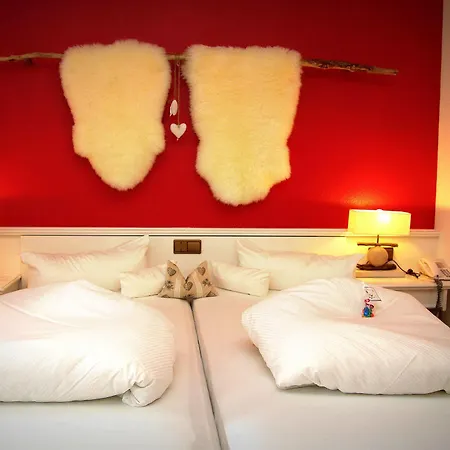 Alpenhotel Stefanie 4* Hippach