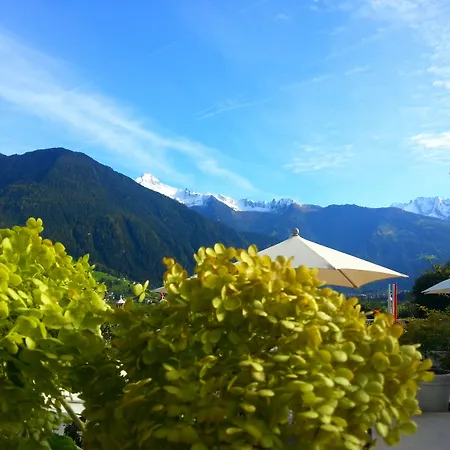 Alpenhotel Stefanie מלון היפאך